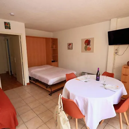 Studio Heliopolis D 82 By Agn - 4 Personnes Daire