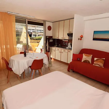 Studio Heliopolis D 82 By Agn - 4 Personnes شقة آجد